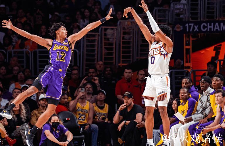 浓眉35分詹姆斯21+8 湖人22分大逆转战胜太阳 浓眉35分詹姆斯21+8 湖人22分大逆转战胜太阳